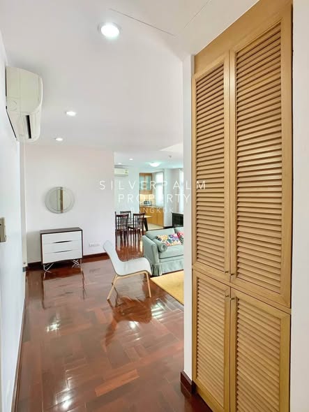 bedroom and room interior of The Greenston Thonglor Residence