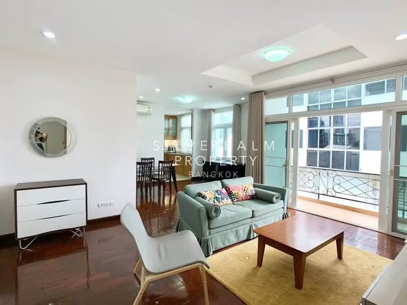 living room and room interior of The Greenston Thonglor Residence