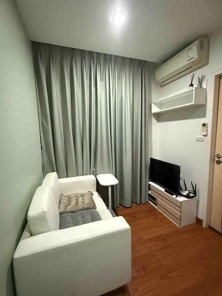 bedroom of The Happy Place Condominium