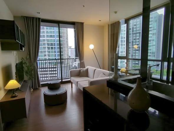 living room of THE LINE Sukhumvit 71