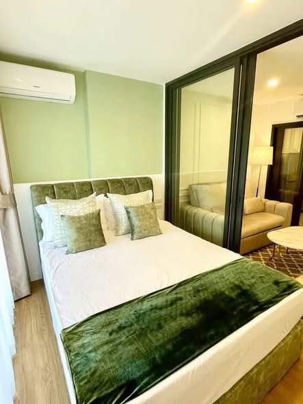 bedroom and room interior of The Line Vibe เดอะ ไลน์ ไวบ์