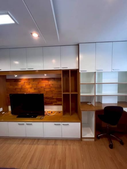 room interior of The Link 1