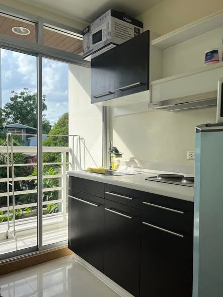 kitchen of The Link Sukhumvit 50