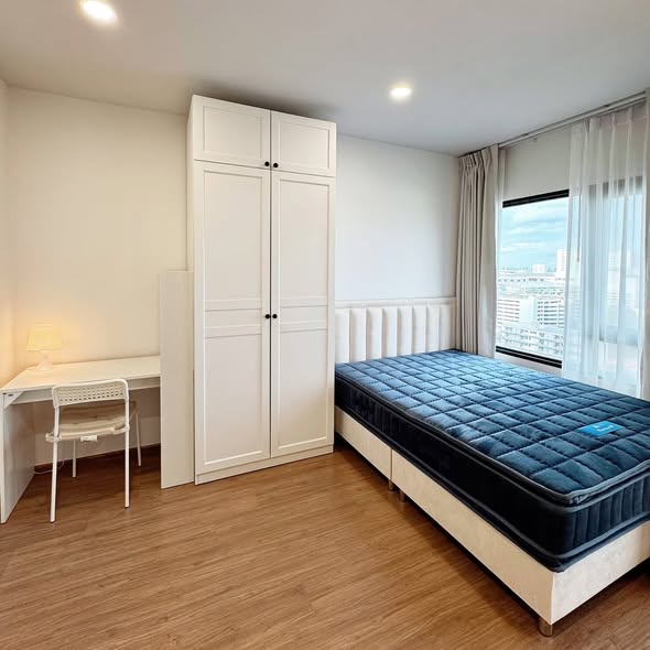 bedroom of The LIVIN Phetkasem