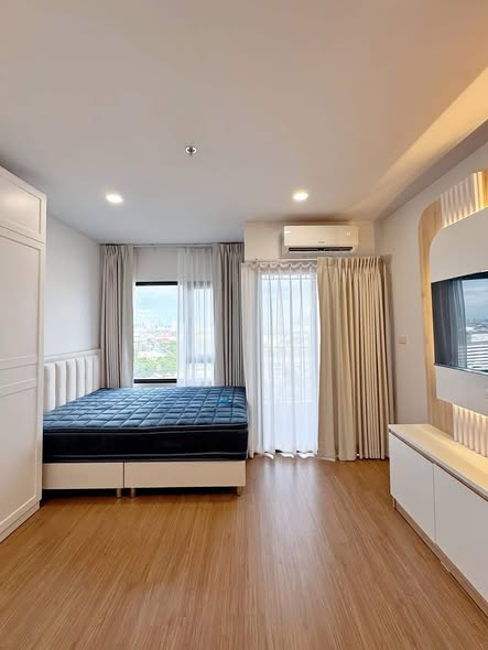 bedroom of The LIVIN Phetkasem