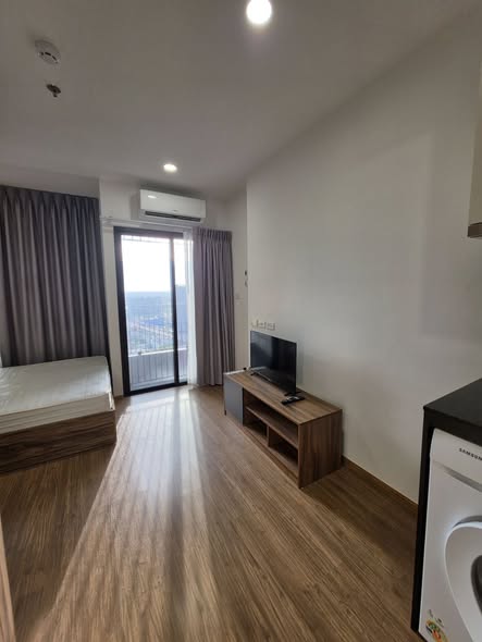 bedroom of The LIVIN Phetkasem