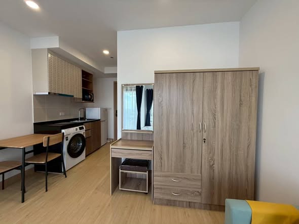 room interior of The LIVIN Phetkasem