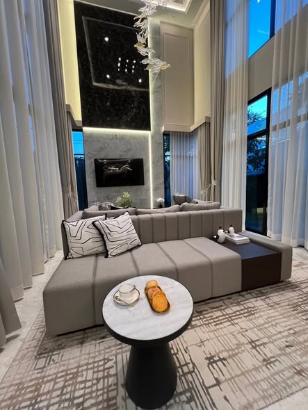 living room of The Master Reflexion @BTS Onnut