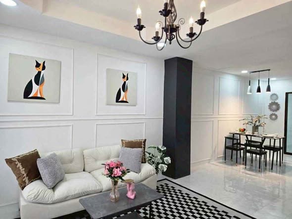 living room of หมู่บ้านเดอะเมทโทรสาธร The Metro Sathorn