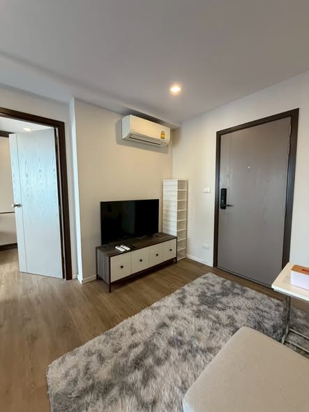 bedroom and living room and room interior of The Nest Sukhumvit 64 Phase 2