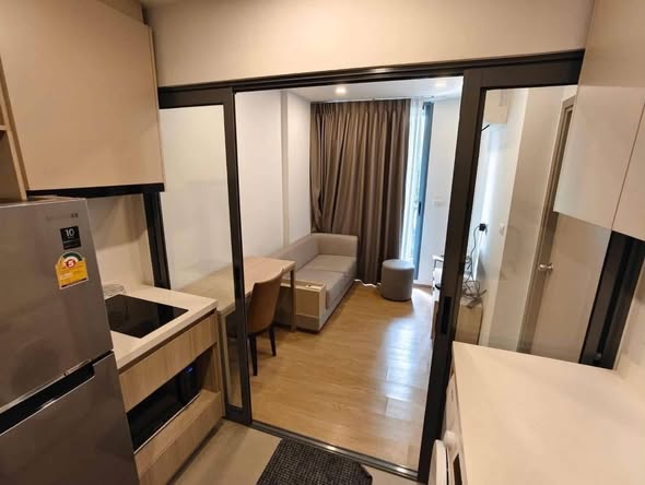 bedroom and room interior of The Nest Sukhumvit 71