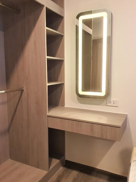 bathroom of The Origin Onnut