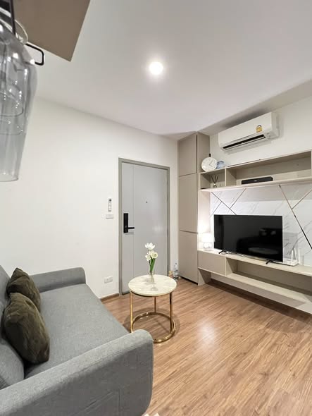living room of The Origin Ram 209 Interchange