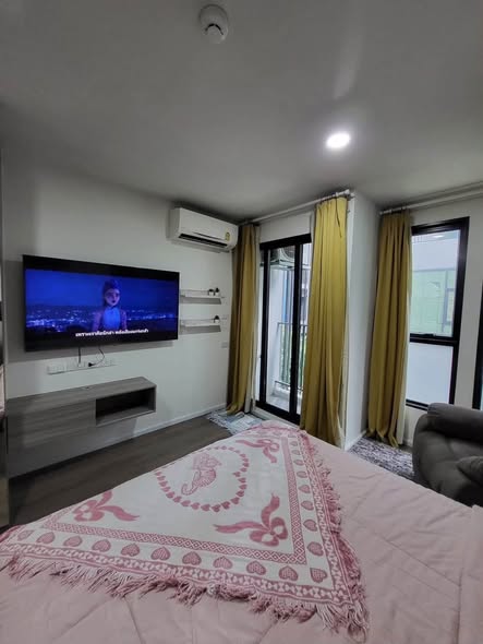 bedroom of The Origin Ramintra 83 Station