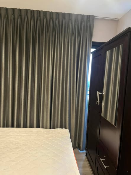 bedroom of The Politan Rive