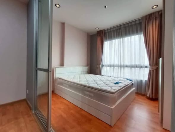 bedroom of The President Sathon-Ratchaphruek 2