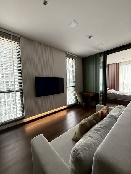 living room and room interior of The Privacy Jatujak