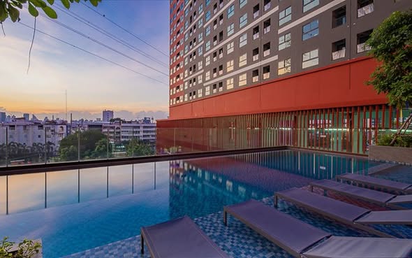 pool of The Privacy Rama 9