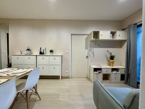 room interior of The Privacy Rewadee