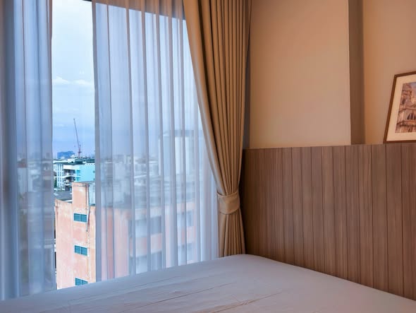 bedroom of The Privacy S101