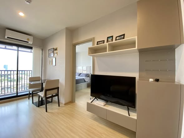 living room of The Privacy Tha Phra Interchange