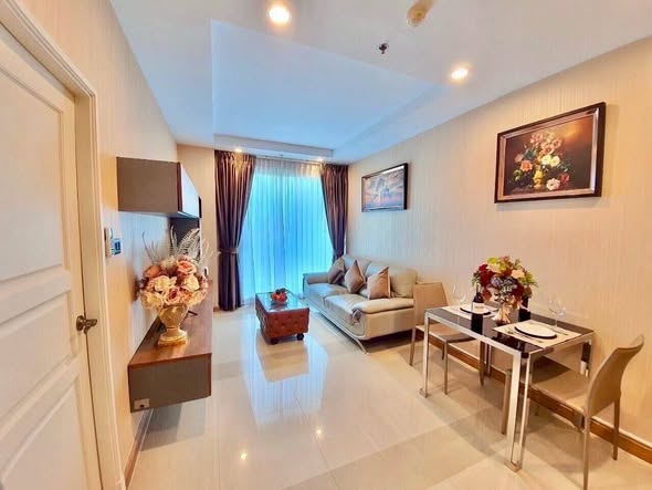 bedroom and living room of The Ritz-Carlton Residences, Bangkok