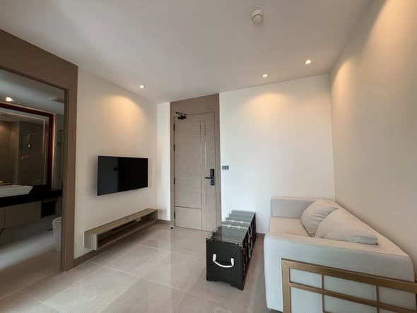bedroom and room interior of The Riviera Ocean Drive