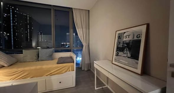 bedroom of The Room Sukhumvit 69