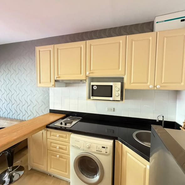 kitchen of The Seed Terre