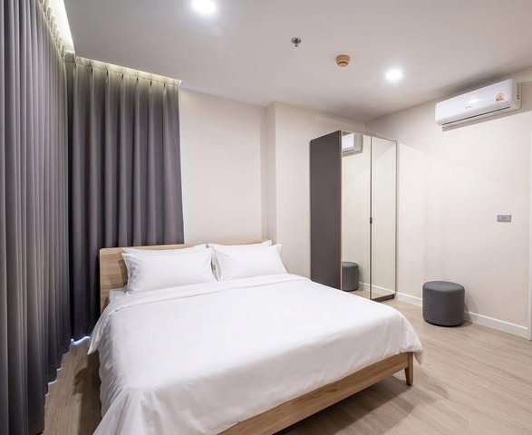 bedroom of The Sky Sukhumvit