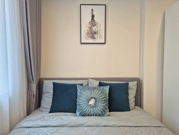bedroom of The Sky Sukhumvit