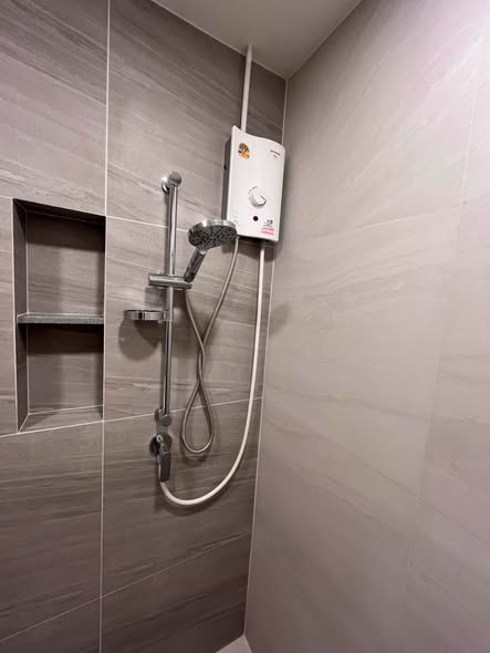 bathroom of The Stage Mindscape Ratchada-Huai Khwang