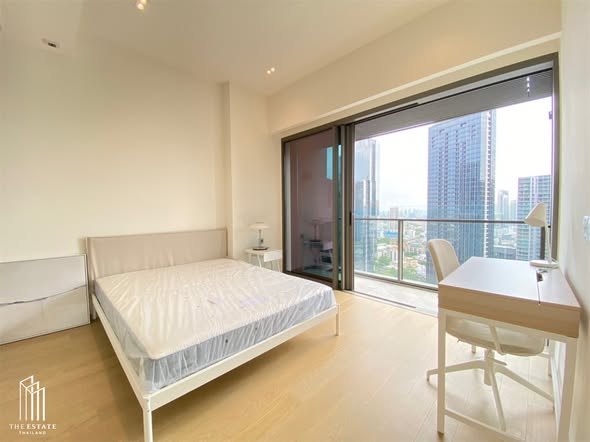 bedroom of The Strand Thonglor