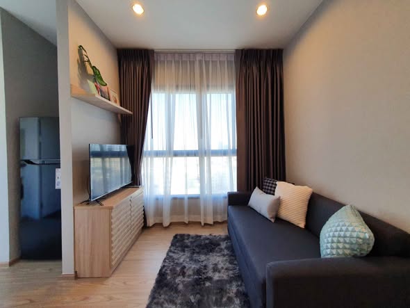 living room and bedroom of The Tree Huamak Interchange