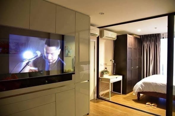 bedroom and room interior of The Tree Interchange