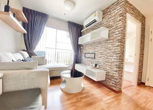 bedroom of The Trust Condo Ngamwongwan