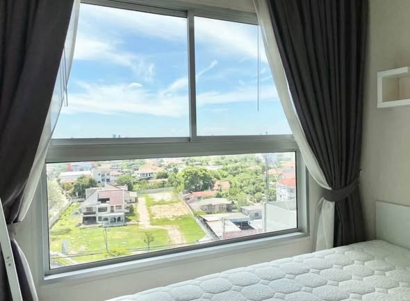 bedroom of The Trust Condo Ngamwongwan