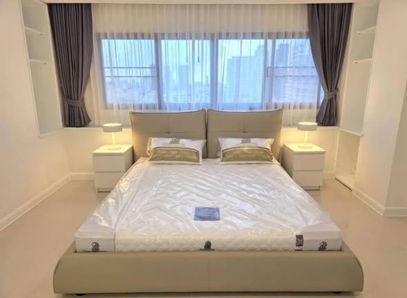 bedroom of THE WATERFORD (Thong Lo 11)