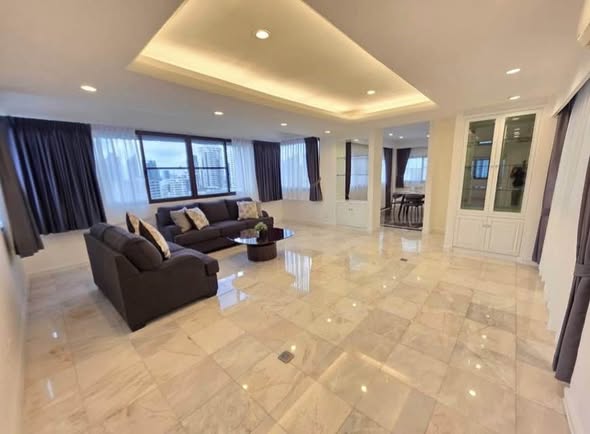 living room of THE WATERFORD (Thong Lo 11)