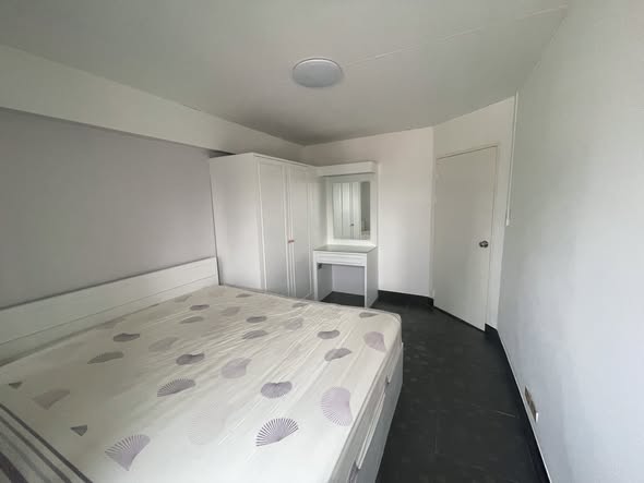 bedroom of Thong Lo Tower