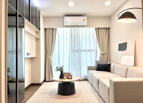 bedroom and living room and room interior of Tidy Thonglor