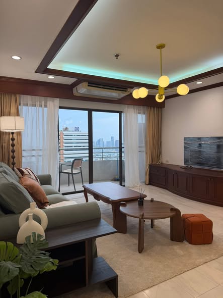 living room and bedroom of Topview Tower