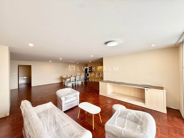 living room of United Residence