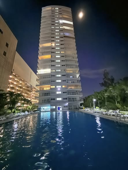 pool of View Talay 6 Pattaya