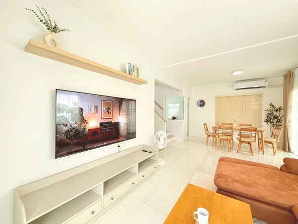 living room of Villaggio Srinakarin-Bangna
