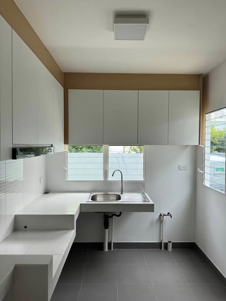 bathroom of Villaggio Srinakarin