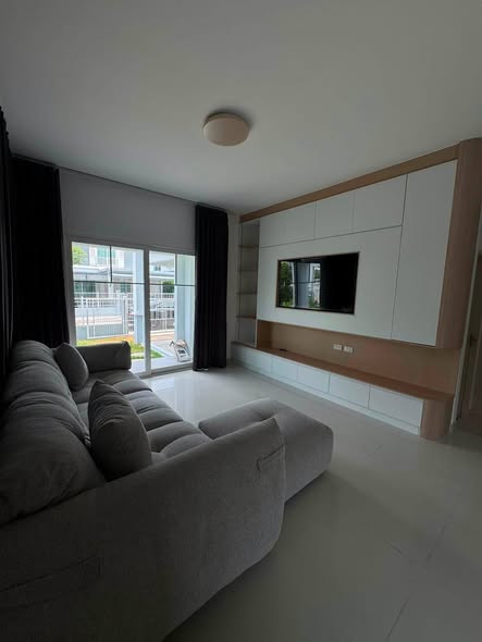 living room of Villaggio Srinakarin