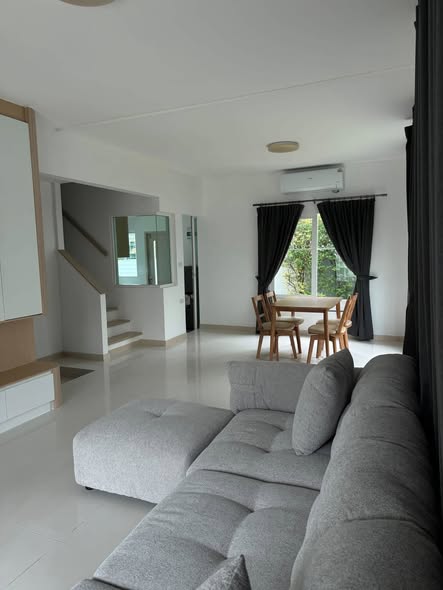 living room of Villaggio Srinakarin