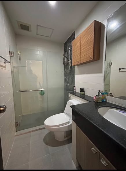 bathroom of Vista Garden Condo
