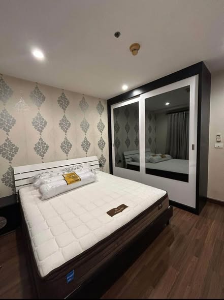 bedroom of Vista Garden Condo